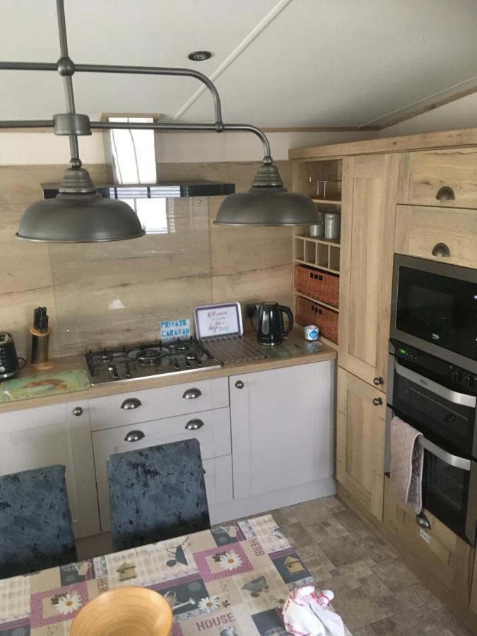 Tattershall Lakes Retreat 3 Bedroom Mini Lodge Waddington  Bagian luar foto